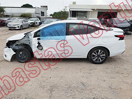 NISSAN VERSA 2025, foto 8 de 19