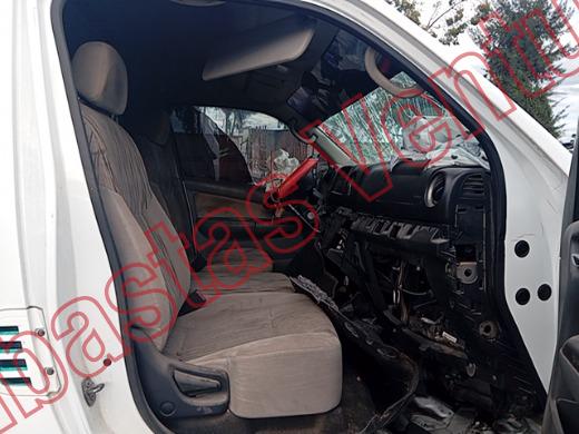 NISSAN URVAN 2020, foto 12 de 19