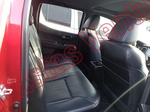 TOYOTA TACOMA 2023, foto 13 de 19