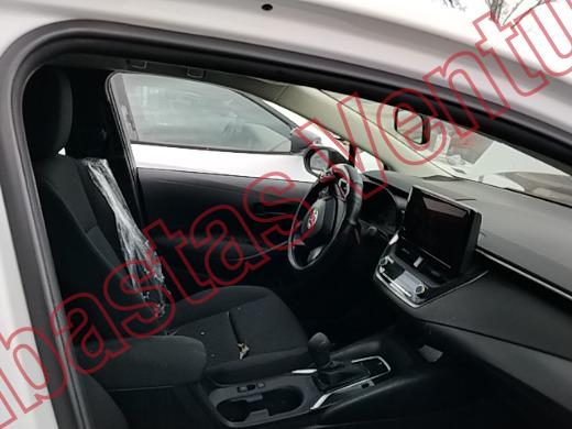 TOYOTA COROLLA 2024, foto 12 de 19
