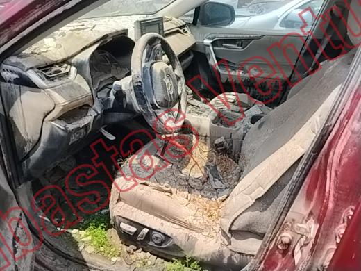 TOYOTA RAV4 2021, foto 17 de 19