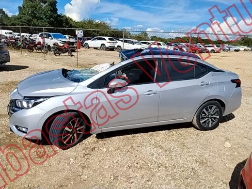 NISSAN VERSA 2025, foto 8 de 19