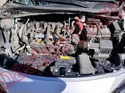 NISSAN VERSA 2025, foto 10 de 19