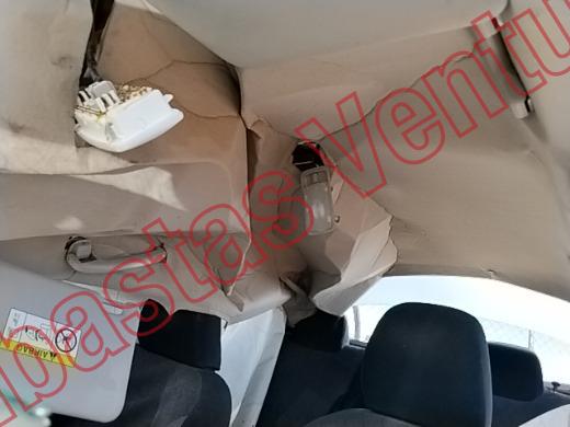 NISSAN VERSA 2025, foto 15 de 19