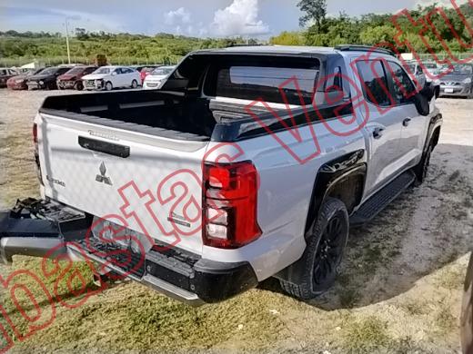 MITSUBISHI L200 2025, foto 5 de 19