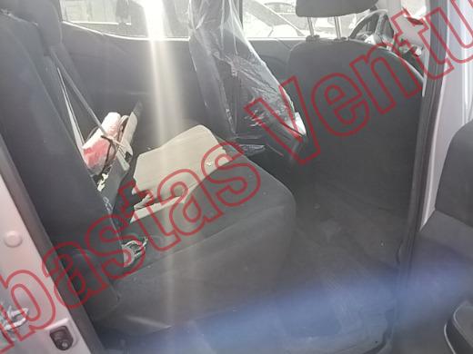 NISSAN FRONTIER 2025, foto 13 de 19