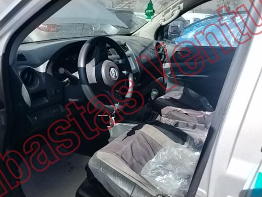 NISSAN FRONTIER 2025, foto 17 de 19
