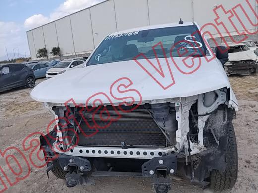 CHEVROLET SILVERADO 2022, foto 2 de 19