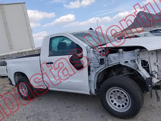 CHEVROLET SILVERADO 2022, foto 4 de 19