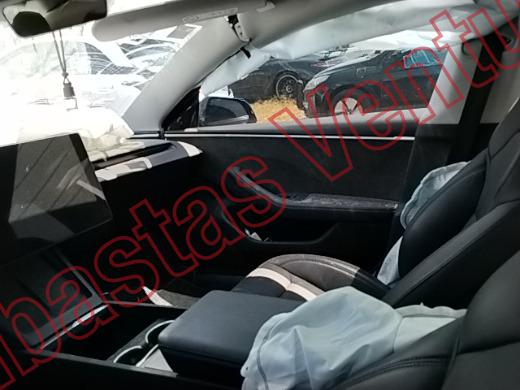 TESLA MODELO 3 2024, foto 17 de 19
