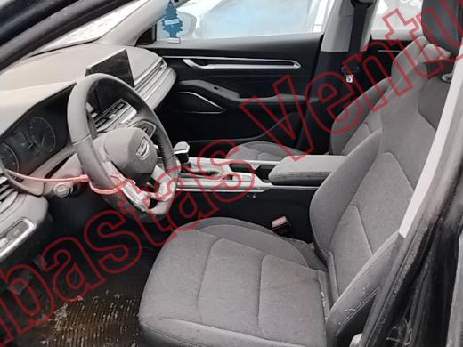 GEELY EMGRAND  2026, foto 17 de 19