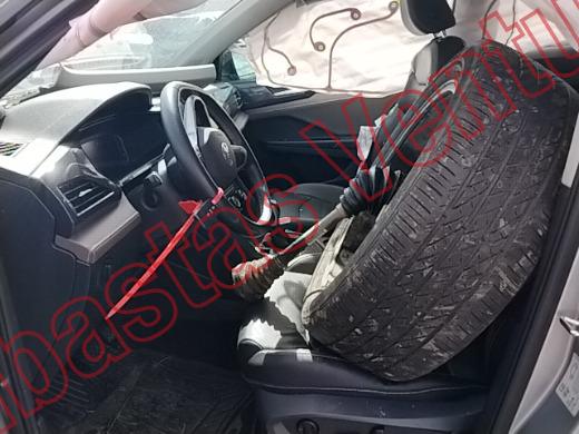 VOLKSWAGEN TAOS 2023, foto 17 de 19
