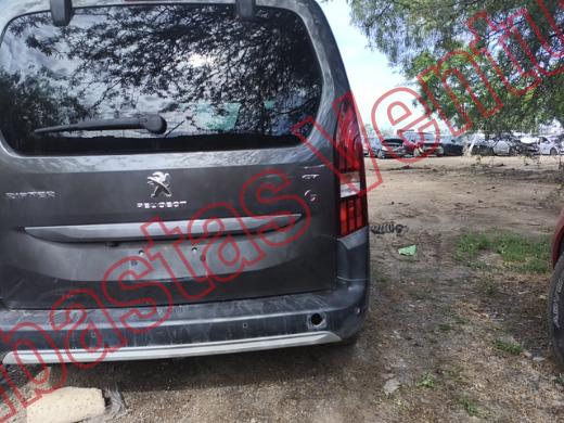PEUGEOT RIFTER 2024, foto 6 de 19