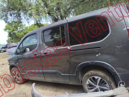 PEUGEOT RIFTER 2024, foto 8 de 19