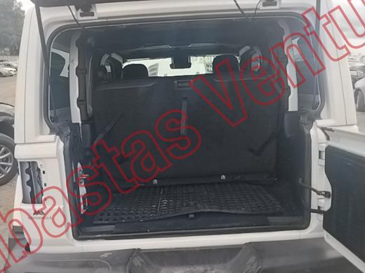 JEEP WRANGLER 2023, foto 15 de 19