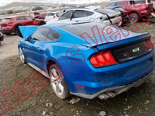 FORD MUSTANG 2020, foto 7 de 19
