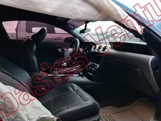 FORD MUSTANG 2020, foto 12 de 19