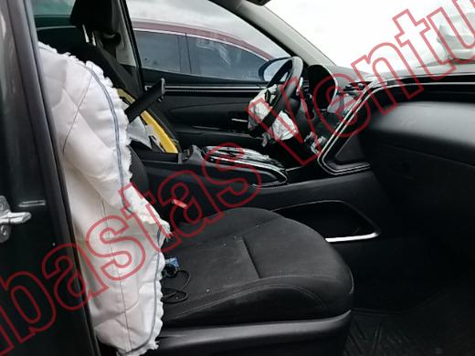 HYUNDAI TUCSON 2023, foto 12 de 19