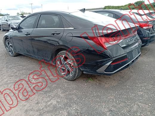 HYUNDAI ELANTRA 2025, foto 8 de 19