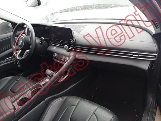 HYUNDAI ELANTRA 2025, foto 14 de 19