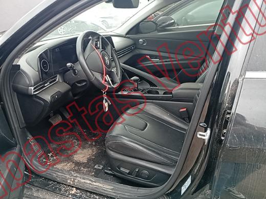 HYUNDAI ELANTRA 2025, foto 17 de 19