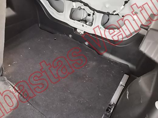 SUZUKI SWIFT 2025, foto 15 de 19