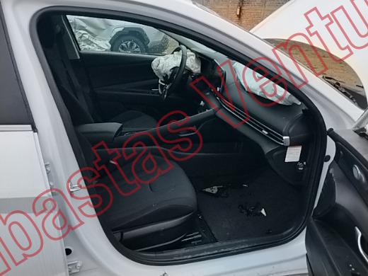 HYUNDAI ELANTRA 2026, foto 12 de 19
