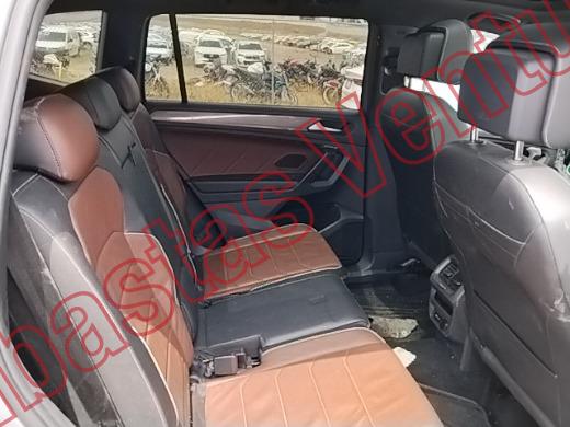 VOLKSWAGEN TIGUAN 2024, foto 13 de 19