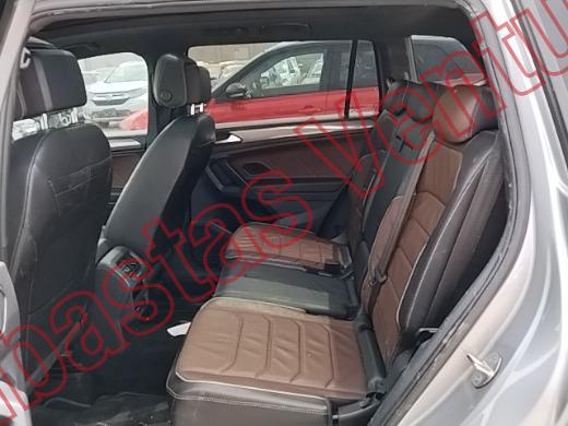 VOLKSWAGEN TIGUAN 2024, foto 16 de 19