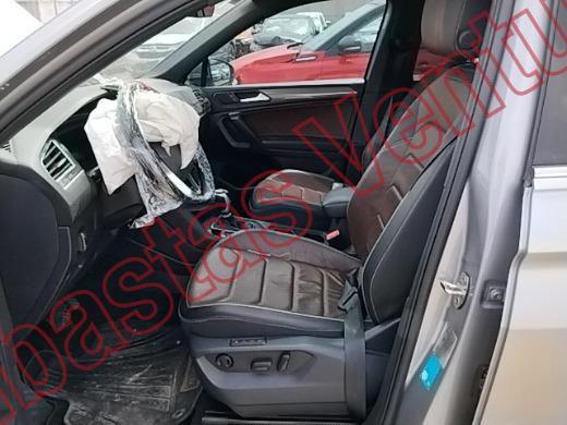 VOLKSWAGEN TIGUAN 2024, foto 17 de 19