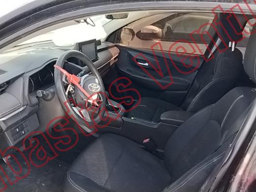 TOYOTA YARIS 2024, foto 17 de 19