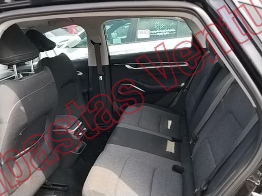 GEELY EMGRAND  2026, foto 16 de 19