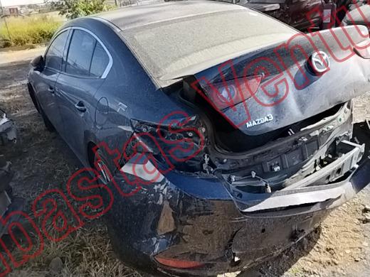 MAZDA MAZDA 3 2022, foto 7 de 19