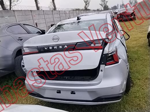 NISSAN VERSA 2026, foto 6 de 19