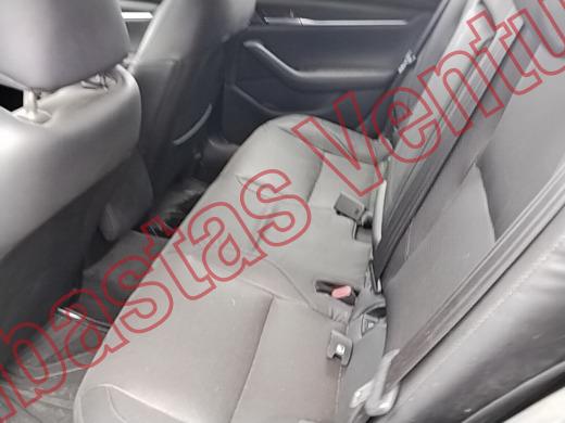 MAZDA MAZDA 3 2023, foto 16 de 19