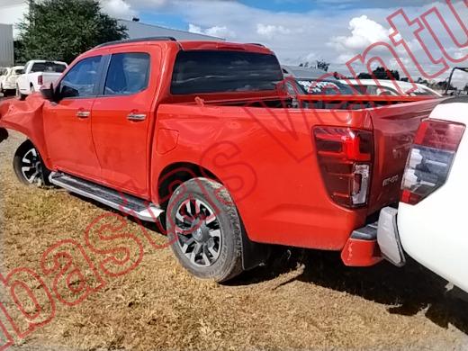MAZDA BT-50 2025, foto 7 de 19