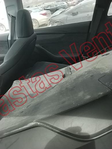 TESLA Y 2026, foto 16 de 19