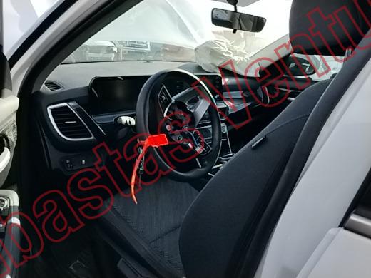 KIA SELTOS 2024, foto 17 de 19