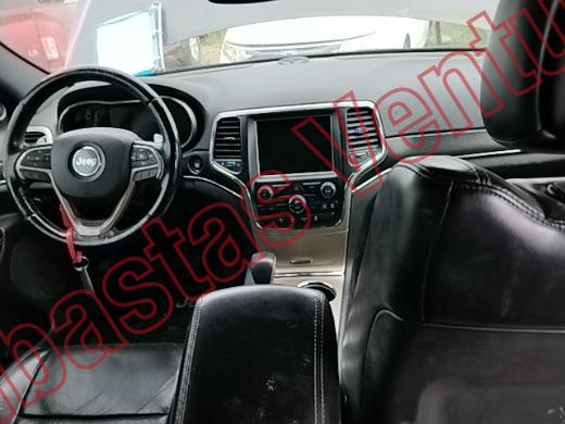 JEEP GRAND CHEROKEE 2017, foto 14 de 19