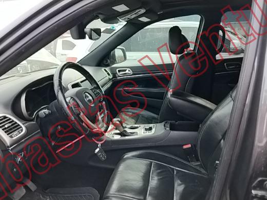 JEEP GRAND CHEROKEE 2017, foto 17 de 19