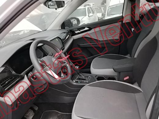 VOLKSWAGEN TAOS 2024, foto 17 de 19