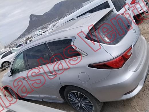 INFINITI QX60 2017, foto 8 de 19