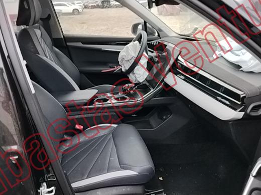 GEELY STARRAY 2025, foto 12 de 19
