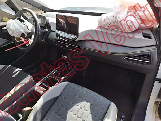VOLKSWAGEN ID.3 2024, foto 14 de 19