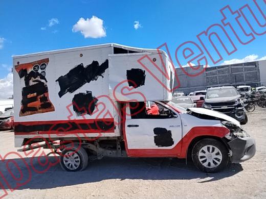 TOYOTA HILUX 2024, foto 4 de 19