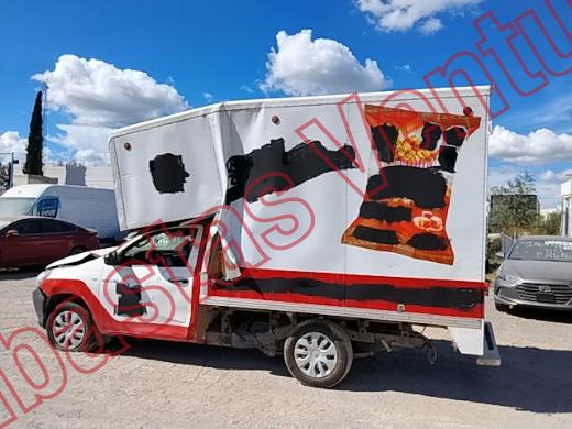 TOYOTA HILUX 2024, foto 8 de 19