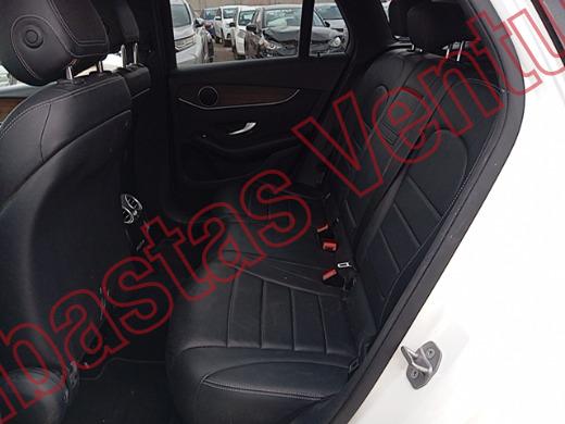 MERCEDES BENZ GLC 2021, foto 16 de 19