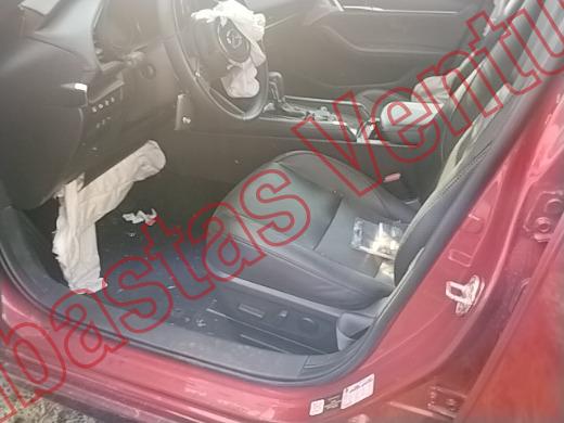 MAZDA MAZDA 3 2025, foto 17 de 19
