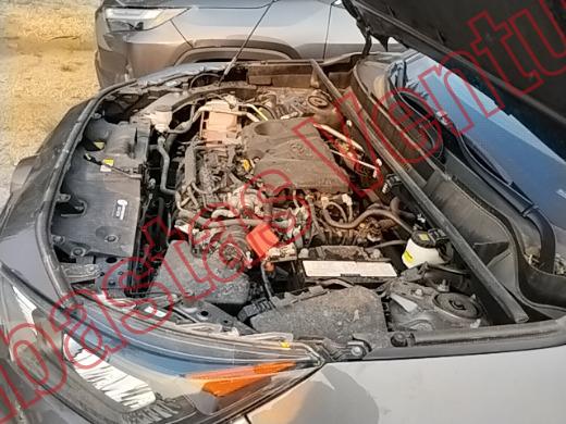 TOYOTA RAV4 2025, foto 9 de 19