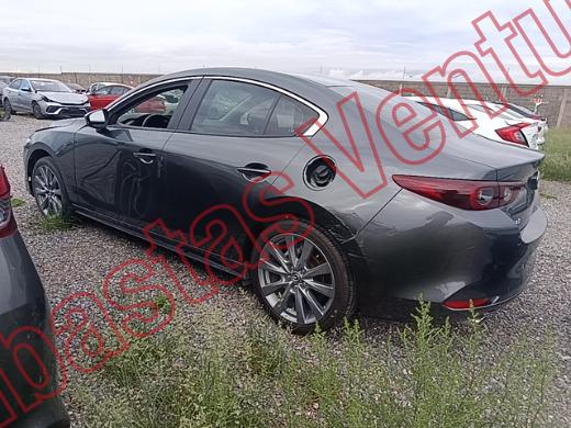 MAZDA MAZDA 3 2025, foto 8 de 19